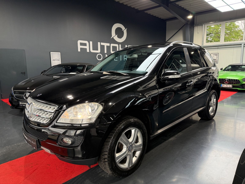 Mercedes-Benz ML 320 CDI Sport Paket/S-Dach/4M/Memory/Alcantar