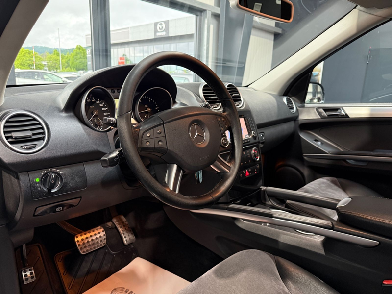 Mercedes-Benz ML 320 CDI Sport Paket/S-Dach/4M/Memory/Alcantar — photo 15