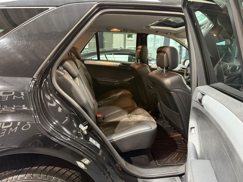 Mercedes-Benz ML 320 CDI Sport Paket/S-Dach/4M/Memory/Alcantar — photo 12