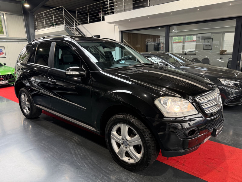 Mercedes-Benz ML 320 CDI Sport Paket/S-Dach/4M/Memory/Alcantar — photo 3