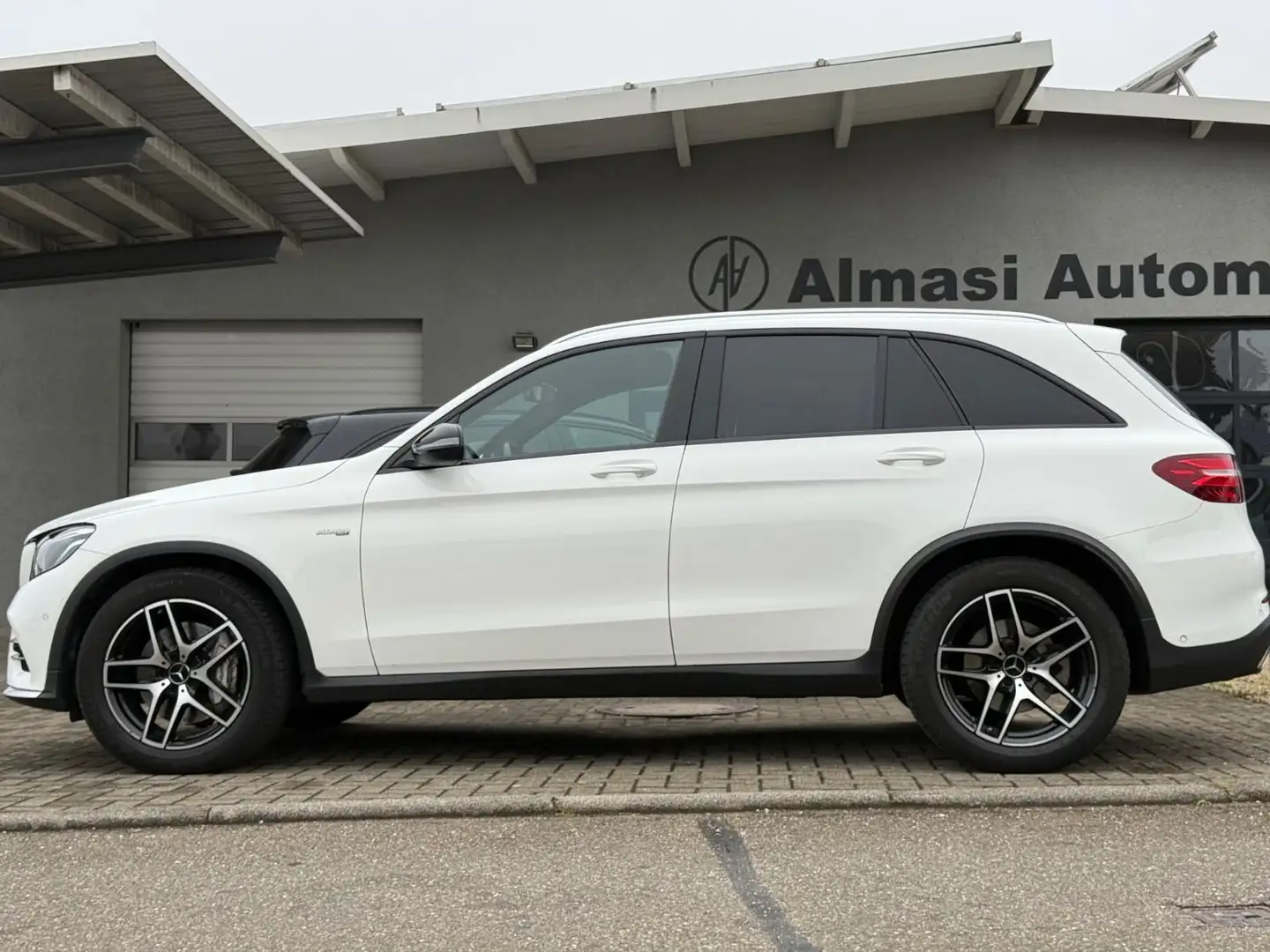 Mercedes-Benz GLC 43 AMG 4MATIC GLC -Klasse /AIRMATIC/PANO/AHK Blanc - 2