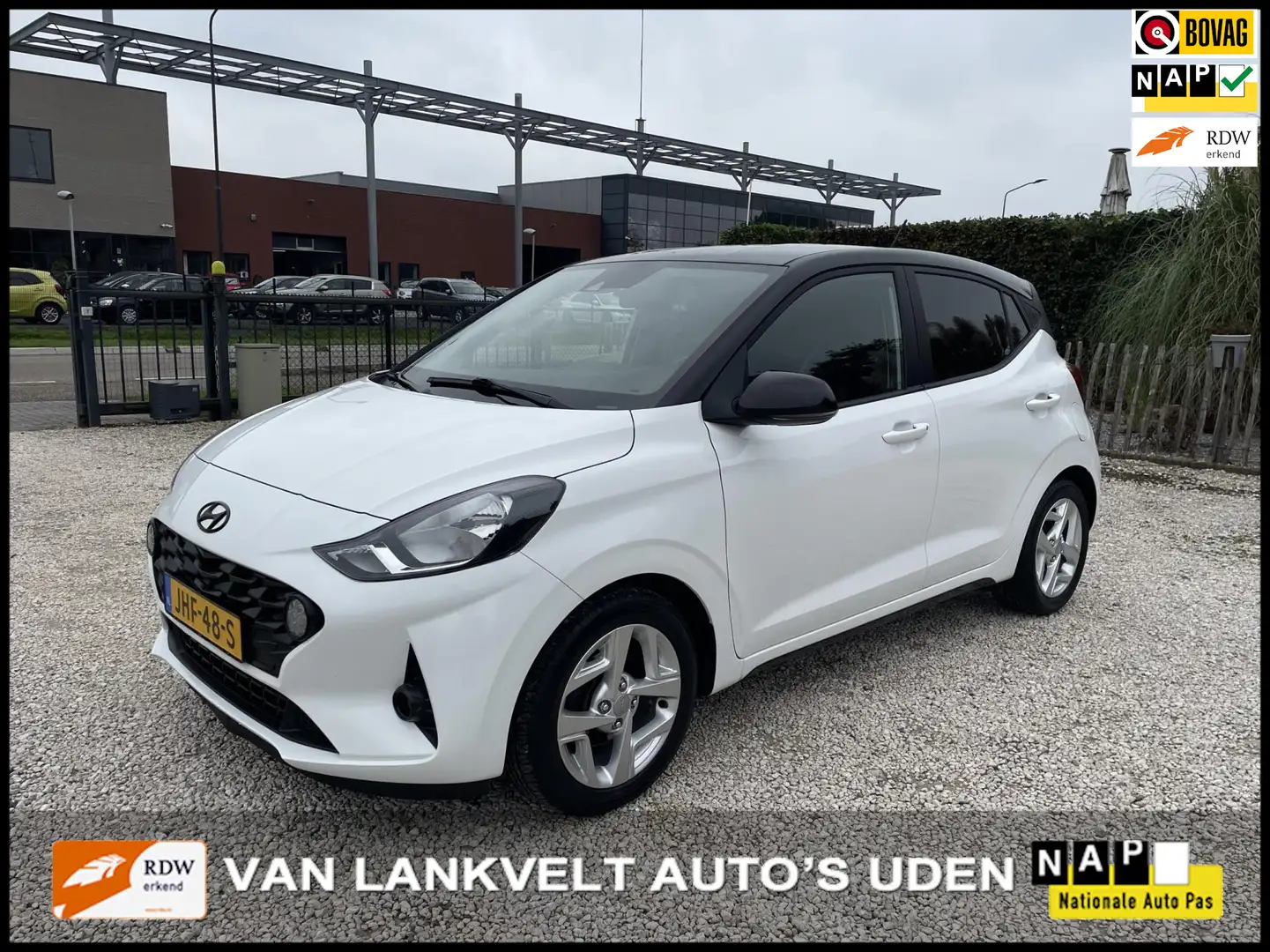 Hyundai i10 1.0 Comfort Automaat, Apple Carplay, Navi Wit - 1
