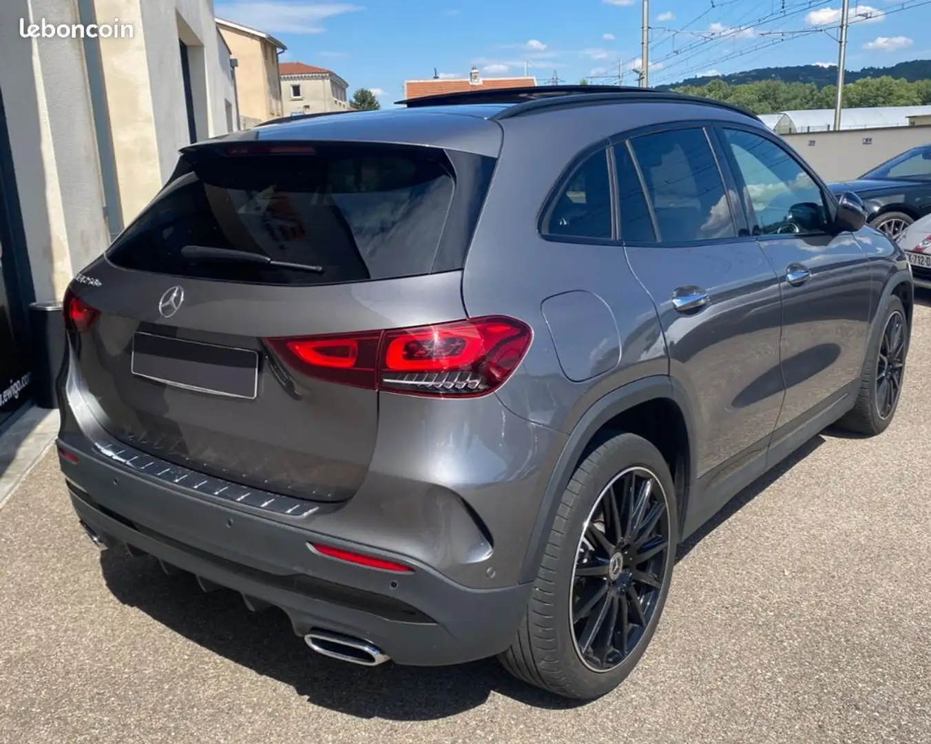 Mercedes-Benz GLA 250 Classe MERCEDES BENZ 250 EQ-POWER AMG Line Pack Sport Black Gris - 2