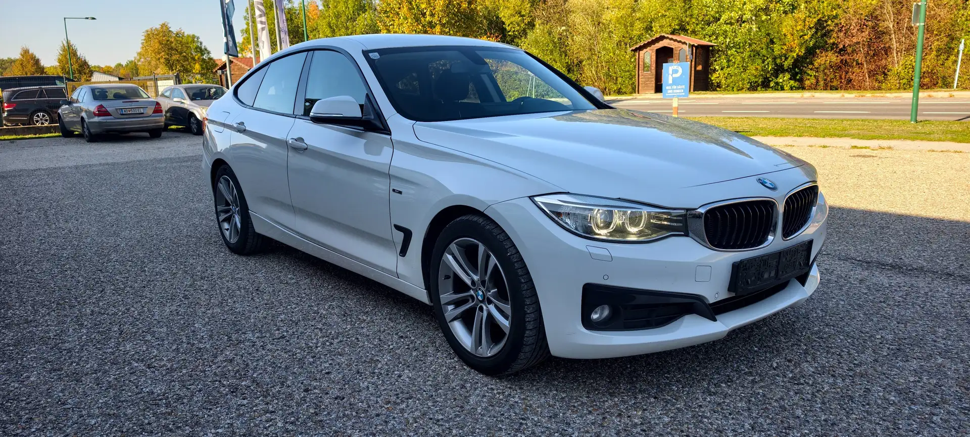 BMW 318 318 d Weiß - 1