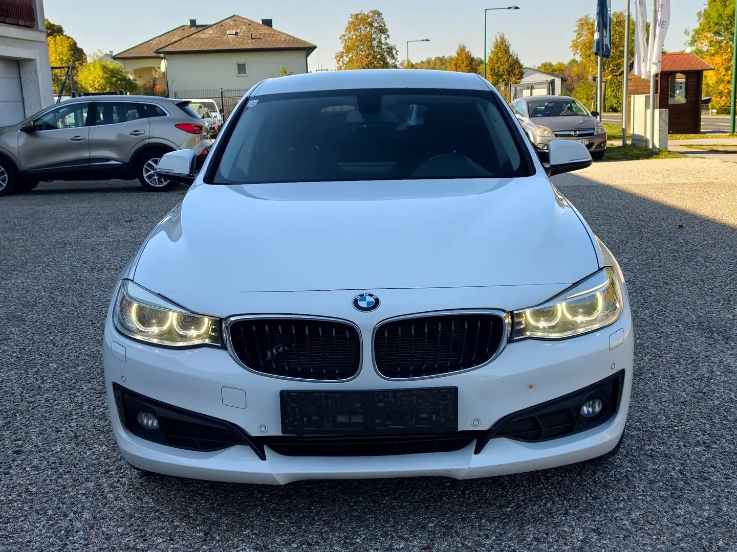 BMW 318 318 d Weiß - 2