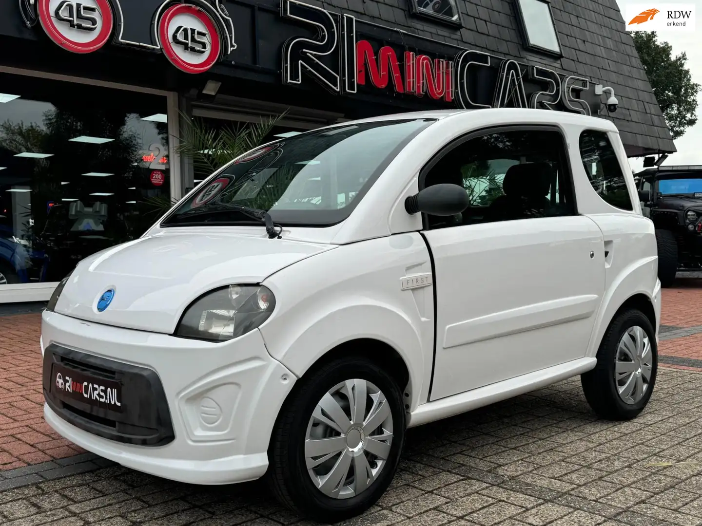 Autres Dué Brommobiel Microcar First | 2013 | Stille moto Blanc - 1