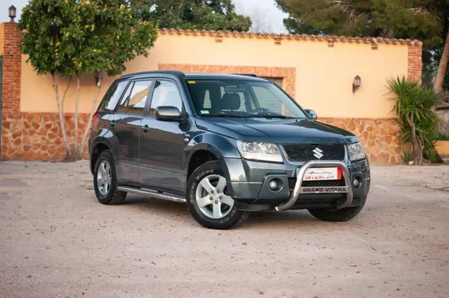 Suzuki Grand Vitara 1.9DDiS JLX