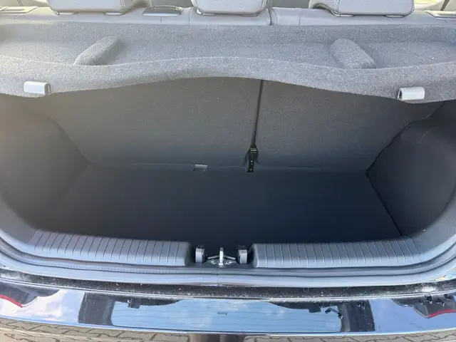 Hyundai I10 view 12