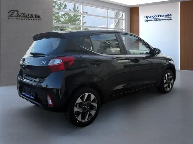 Hyundai I10 view 3