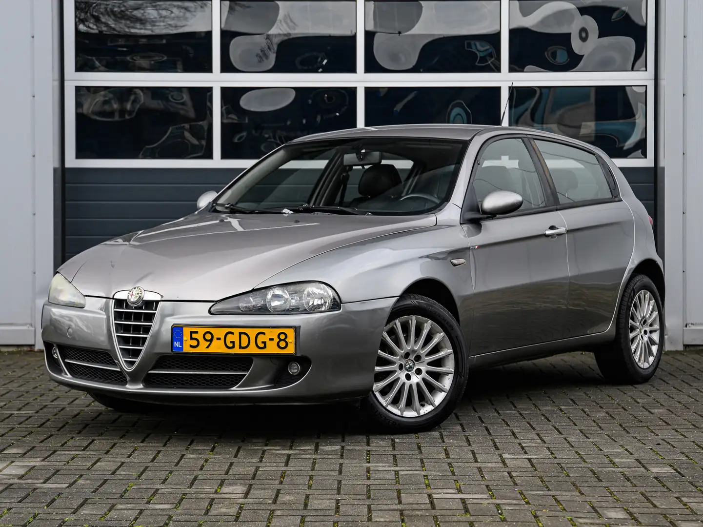 Alfa Romeo 147 1.6 T.Spark Progression | Leder | Climate control Grau - 1