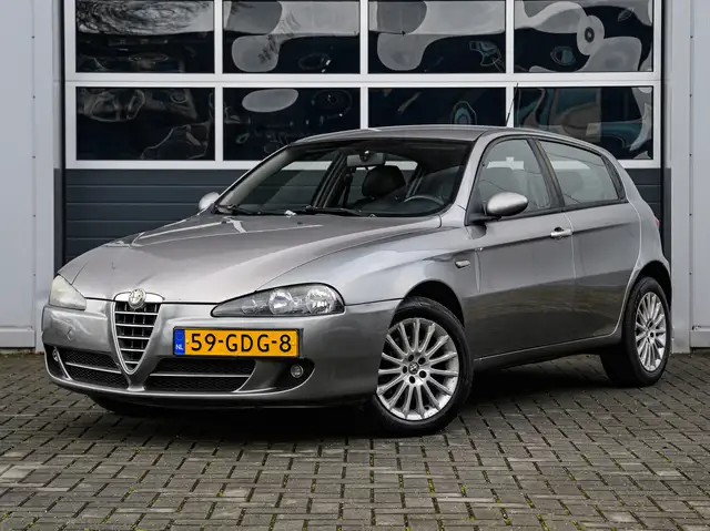 Alfa Romeo 147 1.6 T.Spark Progression | Leder | Climate control
