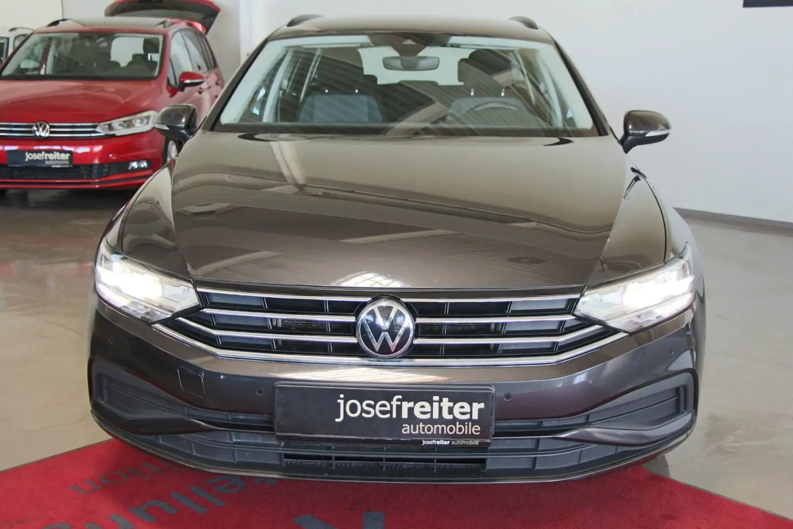 Volkswagen Passat Variant 2.0 TDI DSG NAVI/KAMERA Grau - 2