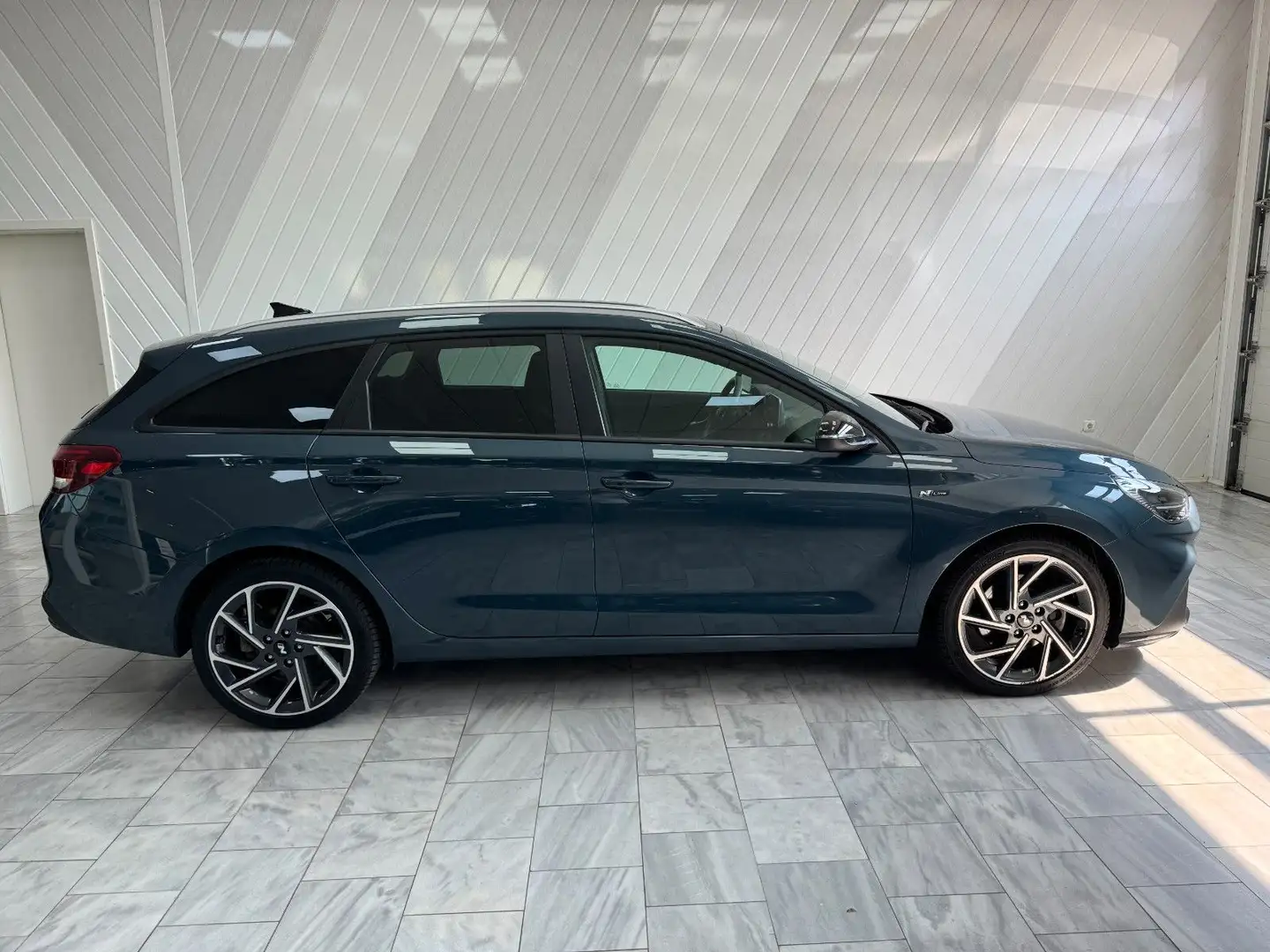 Hyundai i30 cw 1.5 N Line 48V Panodach 2x PDC Garantie Bleu - 2
