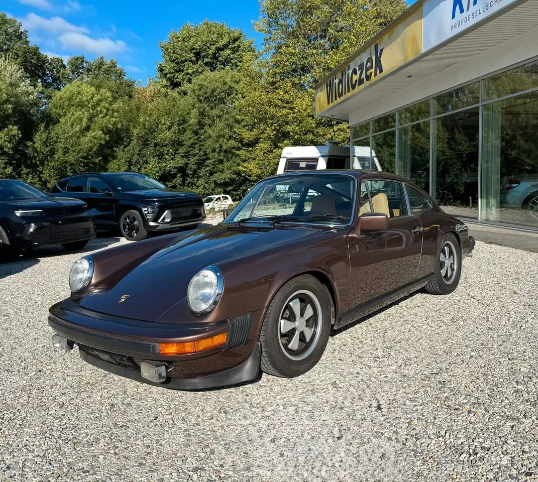 Porsche 911 *schalter* 110 KW, foto 1