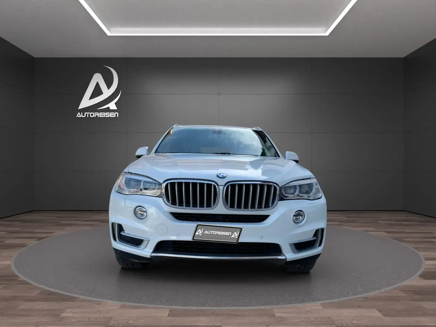 BMW X5 xDrive25d 7posti Tetto Vetri oscurati Pelle Totale Bianco - 2