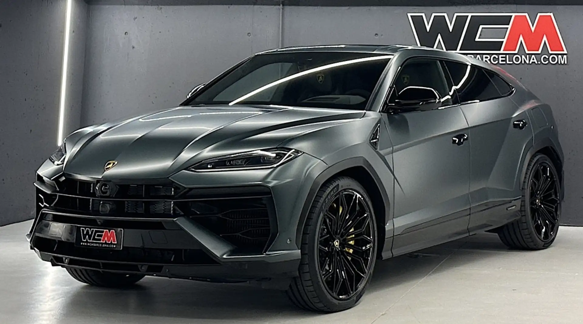 Lamborghini Urus SE Verde - 2