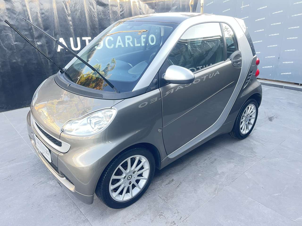smart forTwo 1.0 MHD 71 CV PASSION "CAMBIO AUTOMATICO"