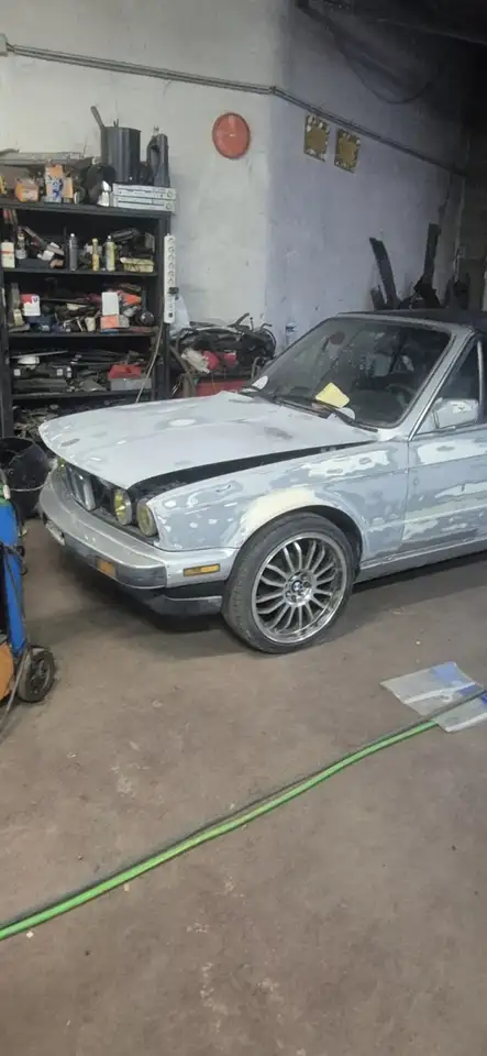 BMW 325i, foto 11