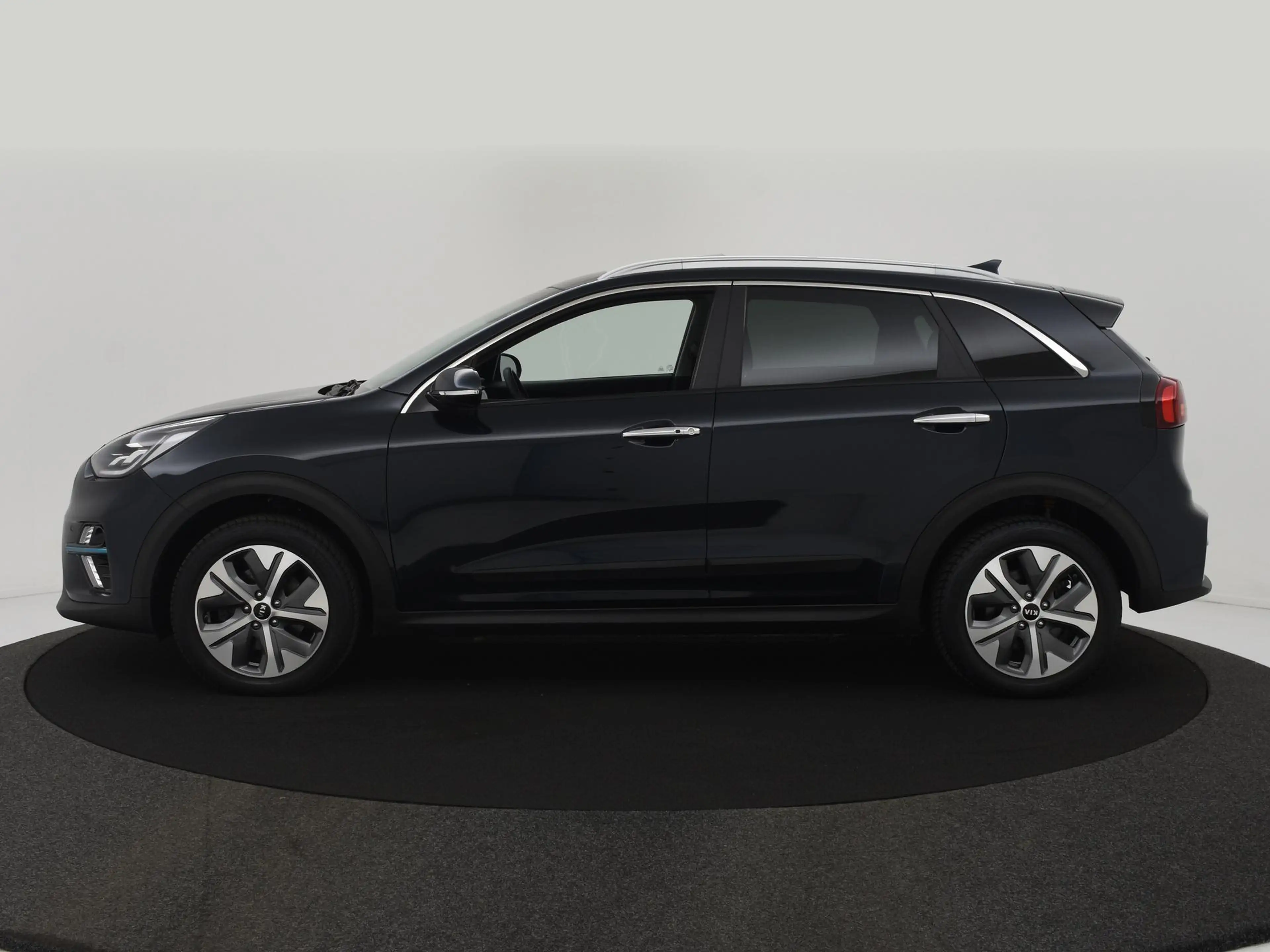 Kia e-Niro DynamicPlusLine 64 kWh SCHUIFDAK|ACC|CAMERA|STOELV — photo 3