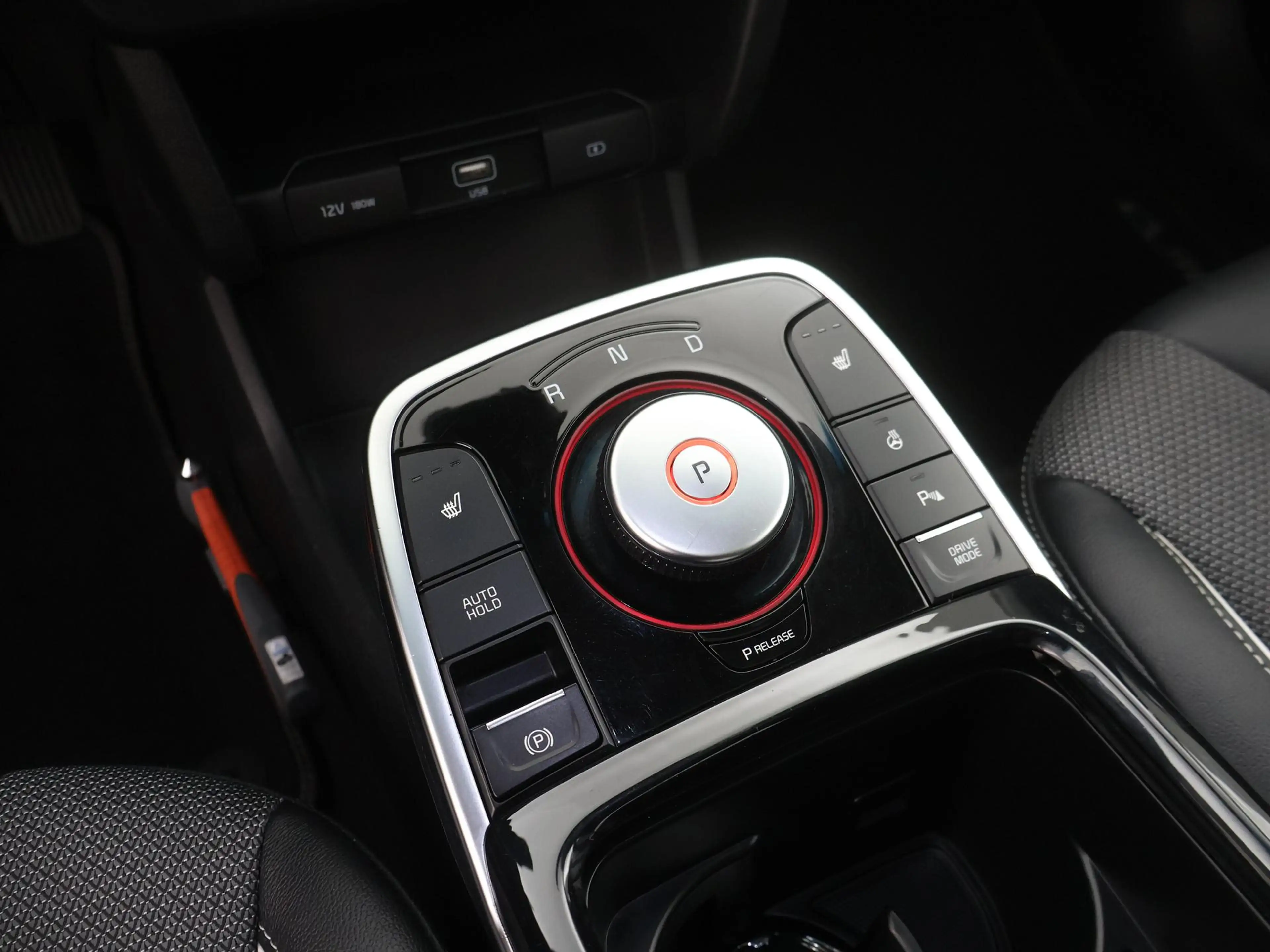 Kia e-Niro DynamicPlusLine 64 kWh SCHUIFDAK|ACC|CAMERA|STOELV — photo 26