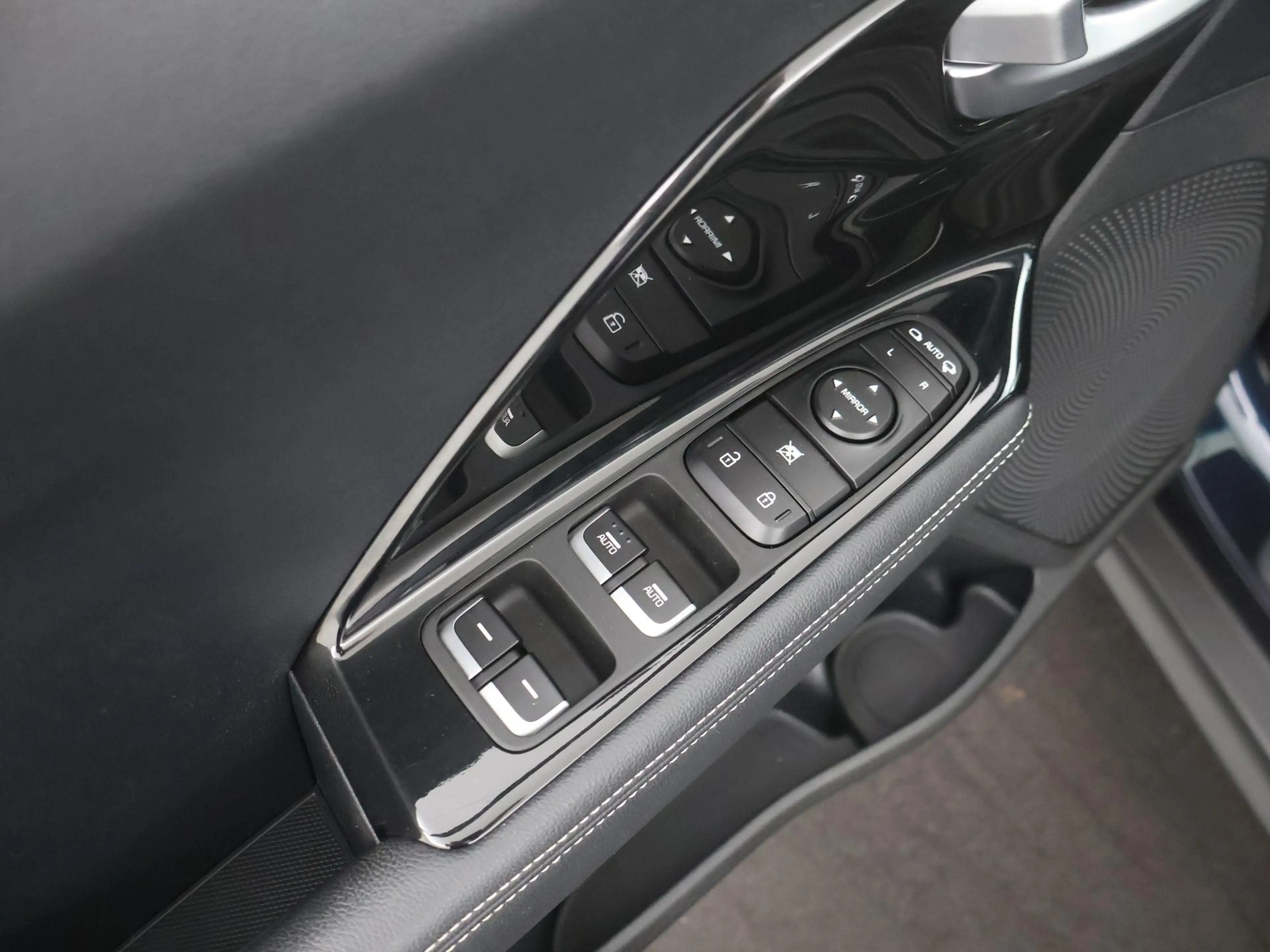 Kia e-Niro DynamicPlusLine 64 kWh SCHUIFDAK|ACC|CAMERA|STOELV — photo 36