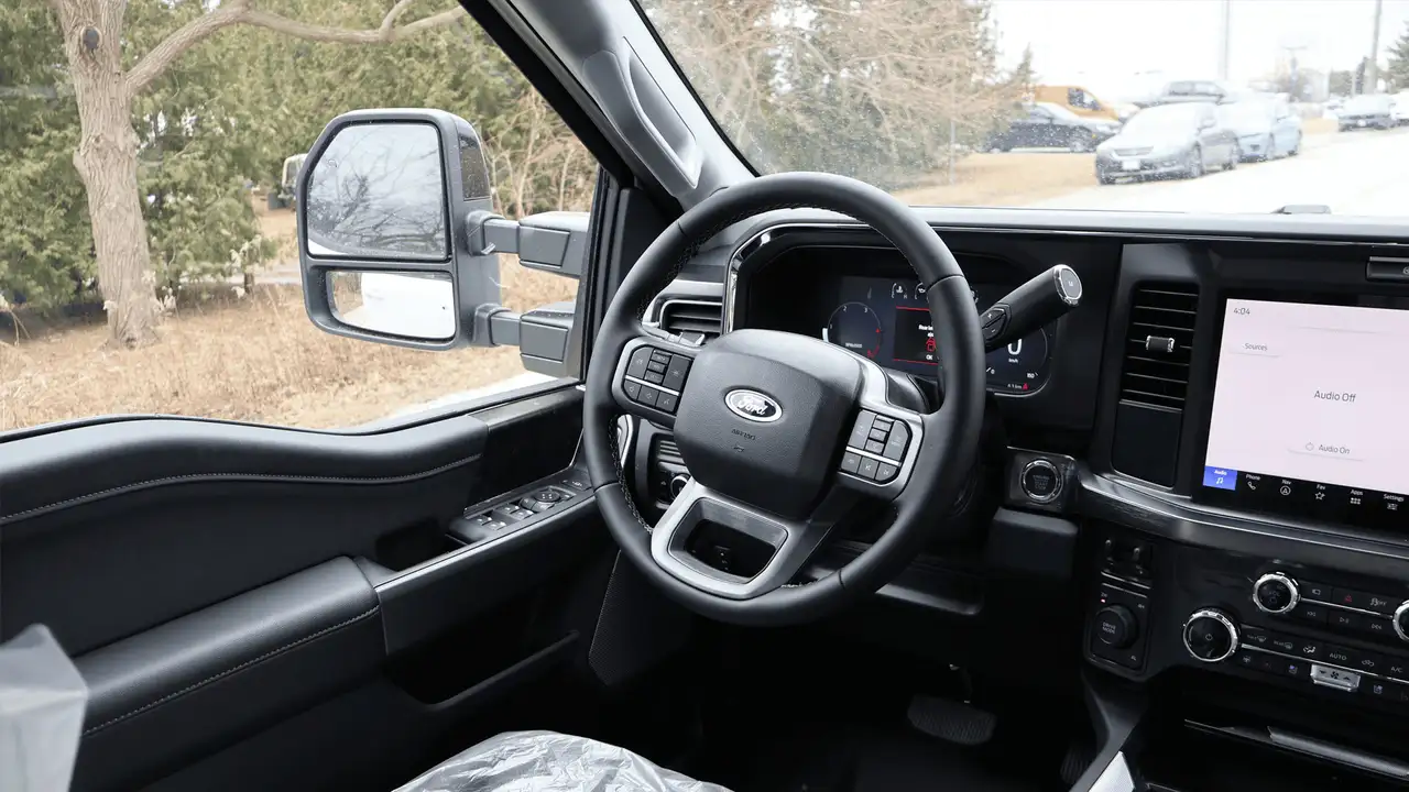 Ford F-550 Super Duty снимка Ford F-550 Super Duty