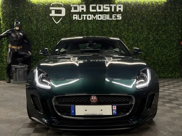 Jaguar F-Type view 5