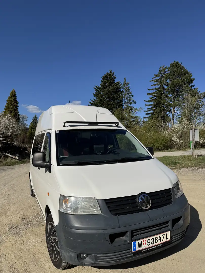 Volkswagen T5 Mit Camping Umbau Weiß - 1