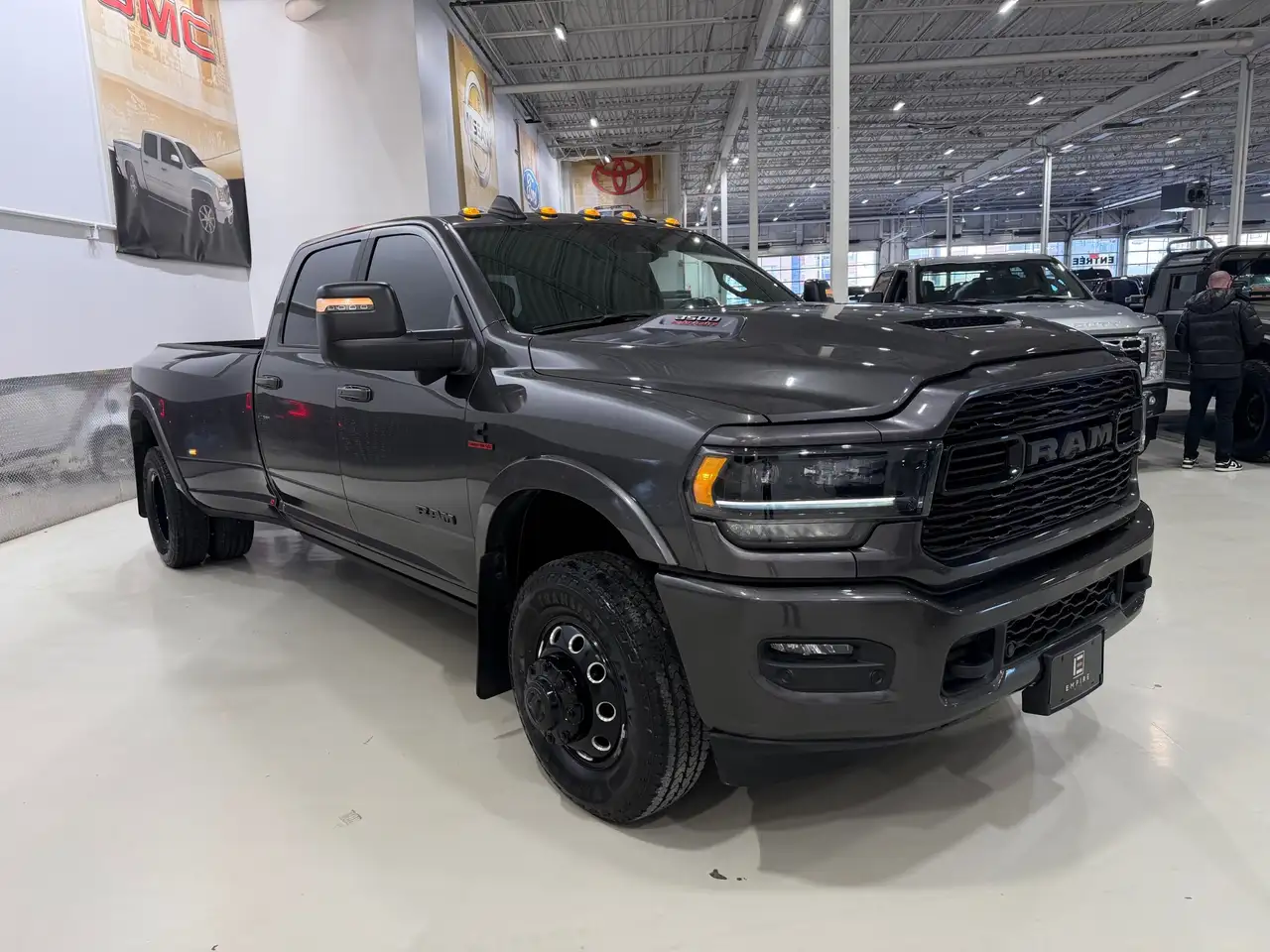 RAM 3500 снимка RAM 3500