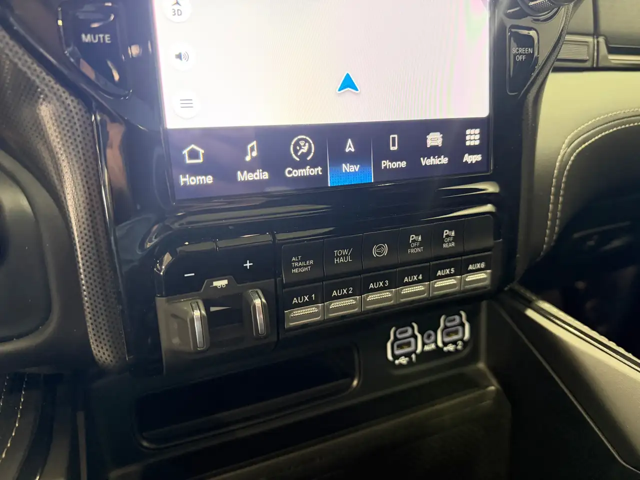 RAM 3500 снимка RAM 3500