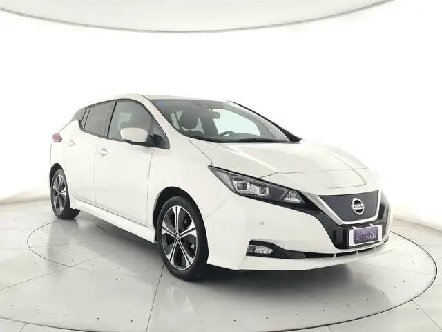 Nissan Leaf Business 40kWh 150cv CAMERA 360+ACC+C.17"
