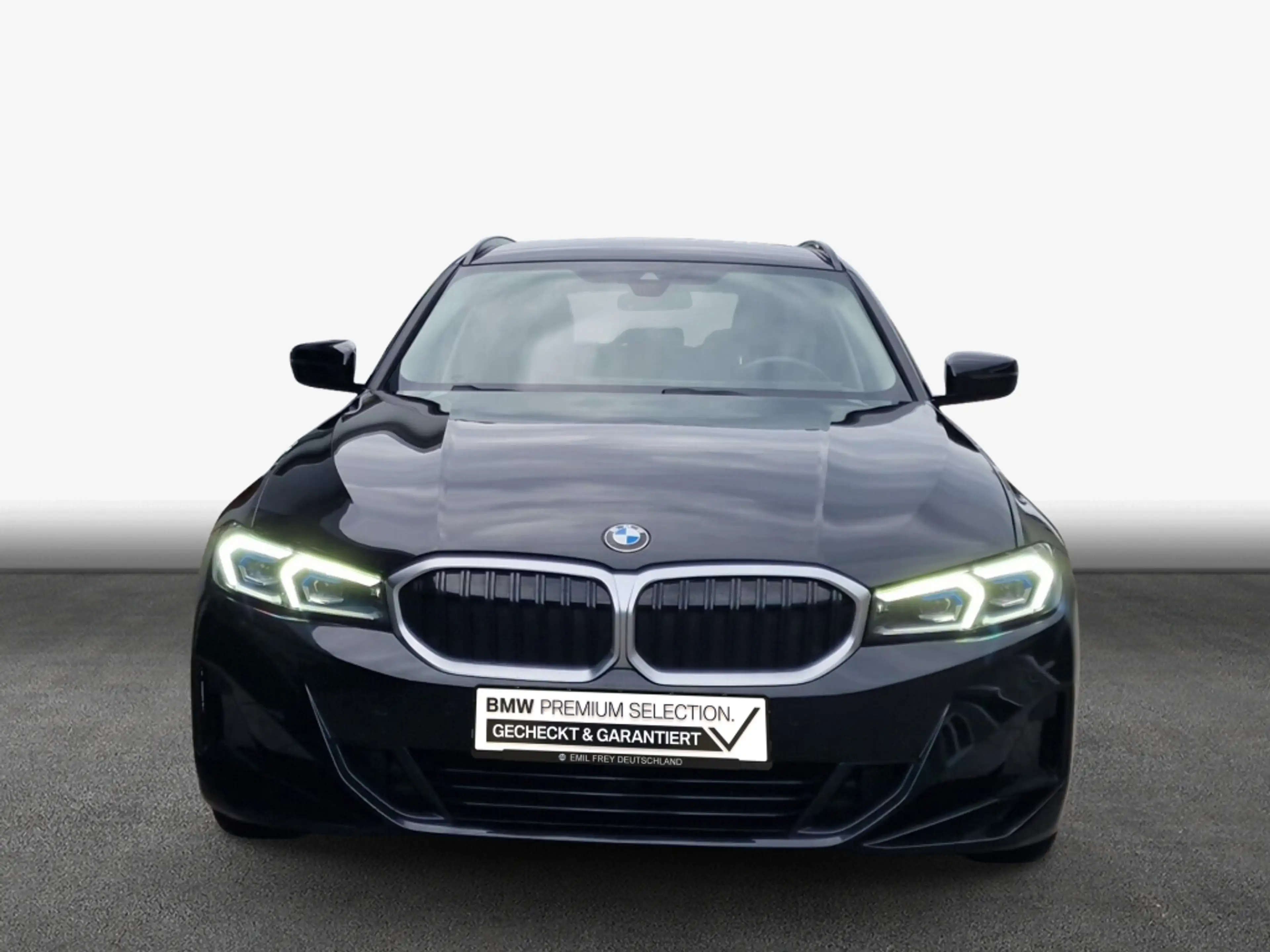 BMW 318 i *CarPlay* — photo 4