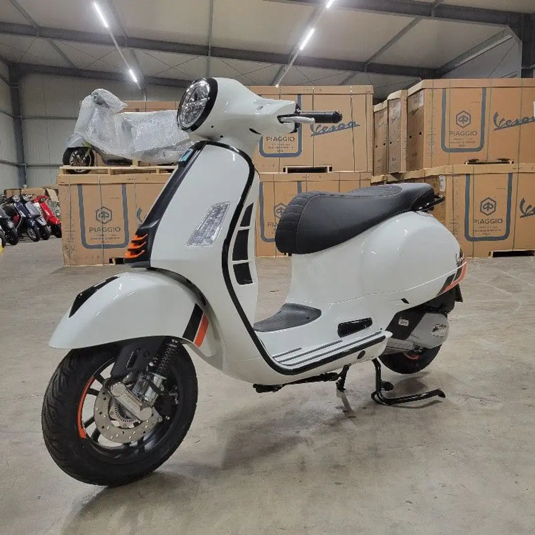 Vespa GTS 310 Super Sport 25er + 3. Jahr Garantie ! Bianco - 1
