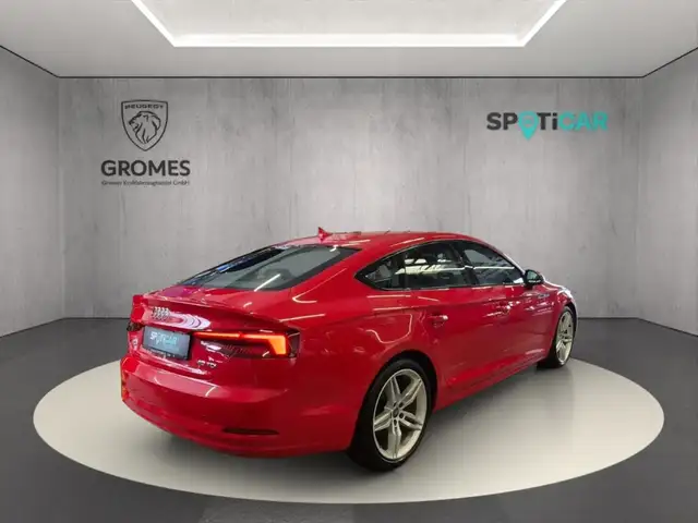 Audi A5 view 3