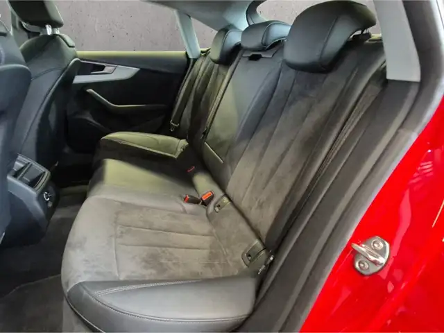 Audi A5 view 8
