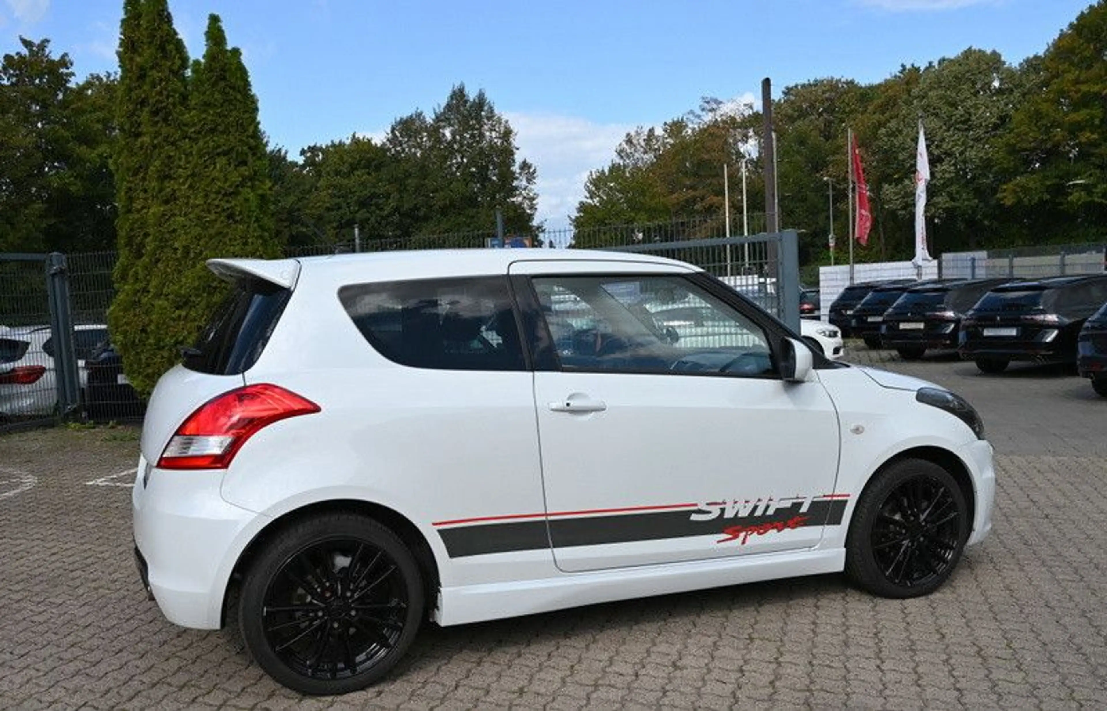 Suzuki Swift Sport Klimaautomatik Keyless Bi-Xenon — photo 6