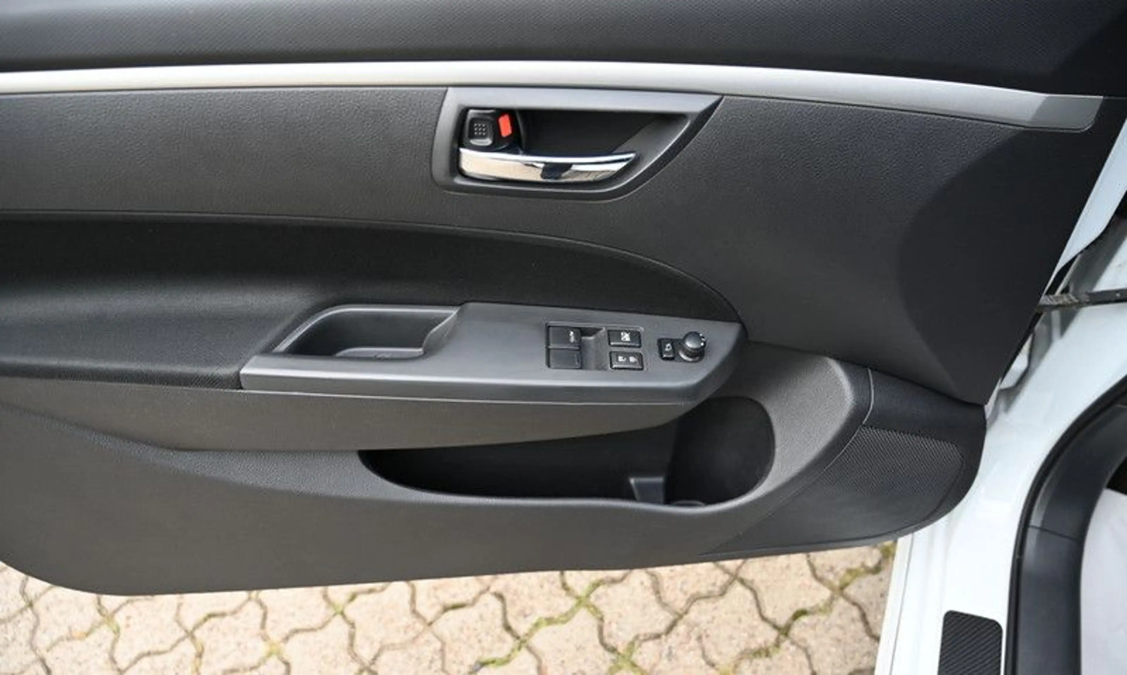 Suzuki Swift Sport Klimaautomatik Keyless Bi-Xenon — photo 13