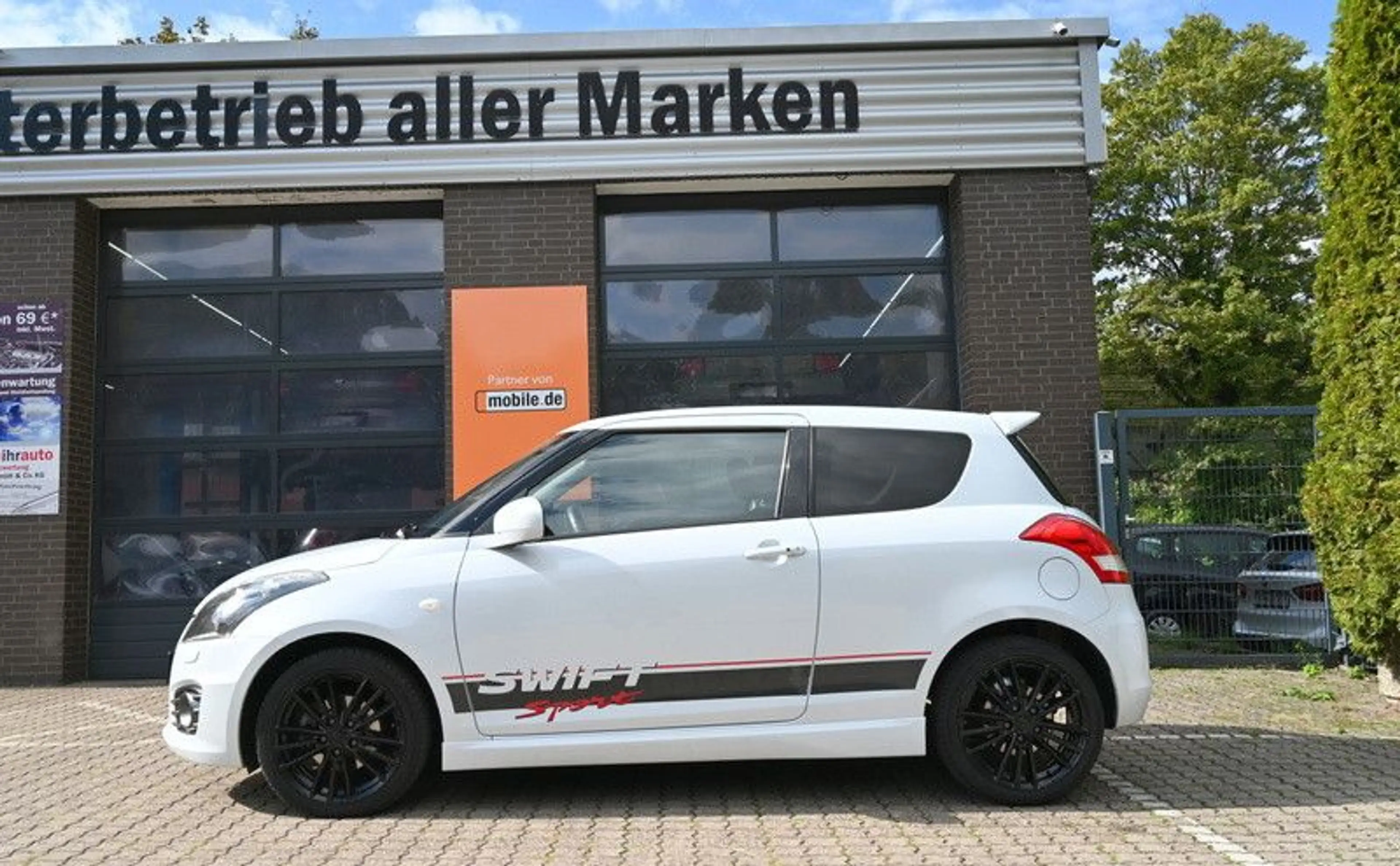 Suzuki Swift Sport Klimaautomatik Keyless Bi-Xenon — photo 3