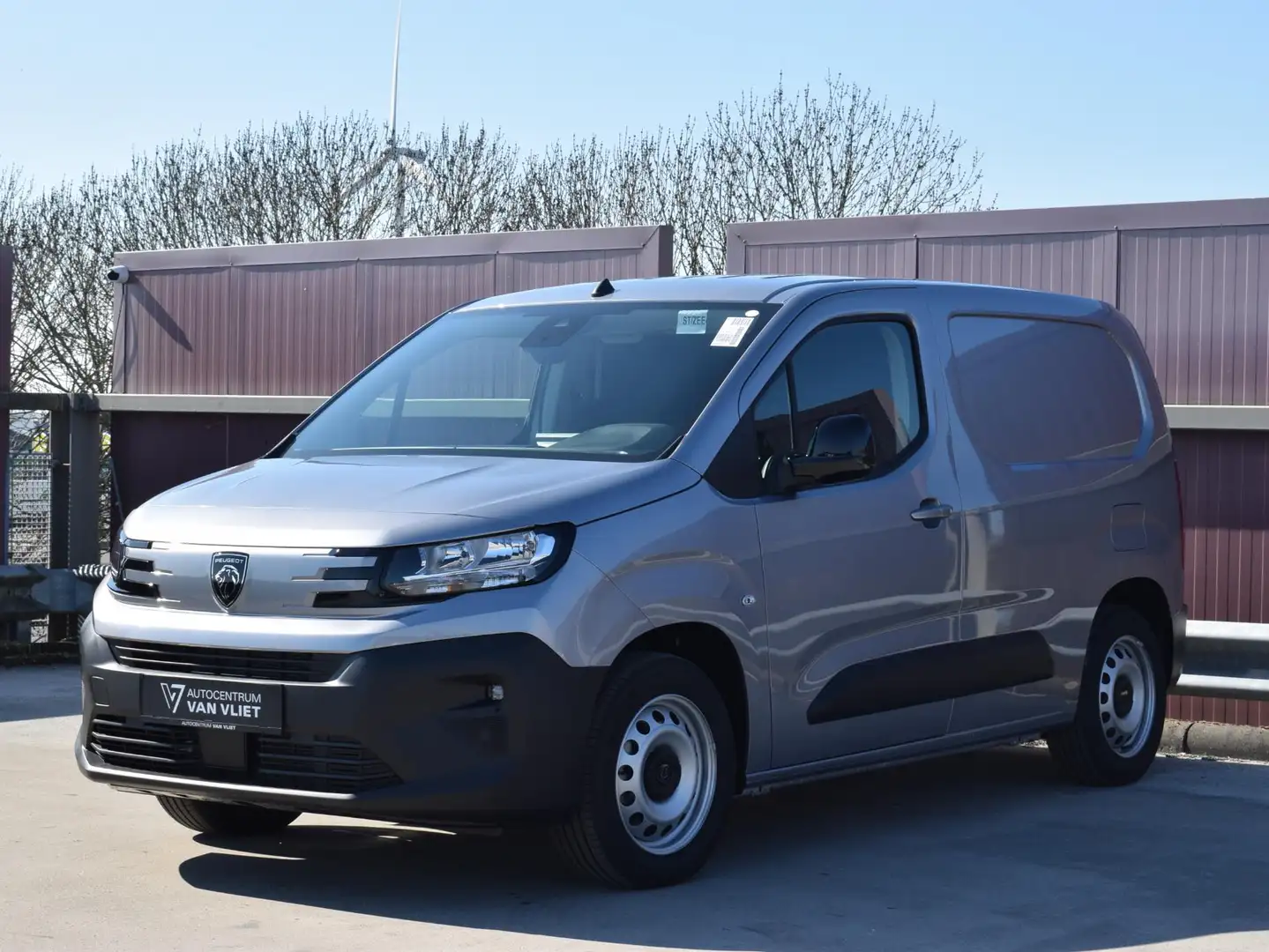 Peugeot Partner L1 130PK Automaat | CAMERA + SENSOREN | BETIMMERIN Grijs - 2