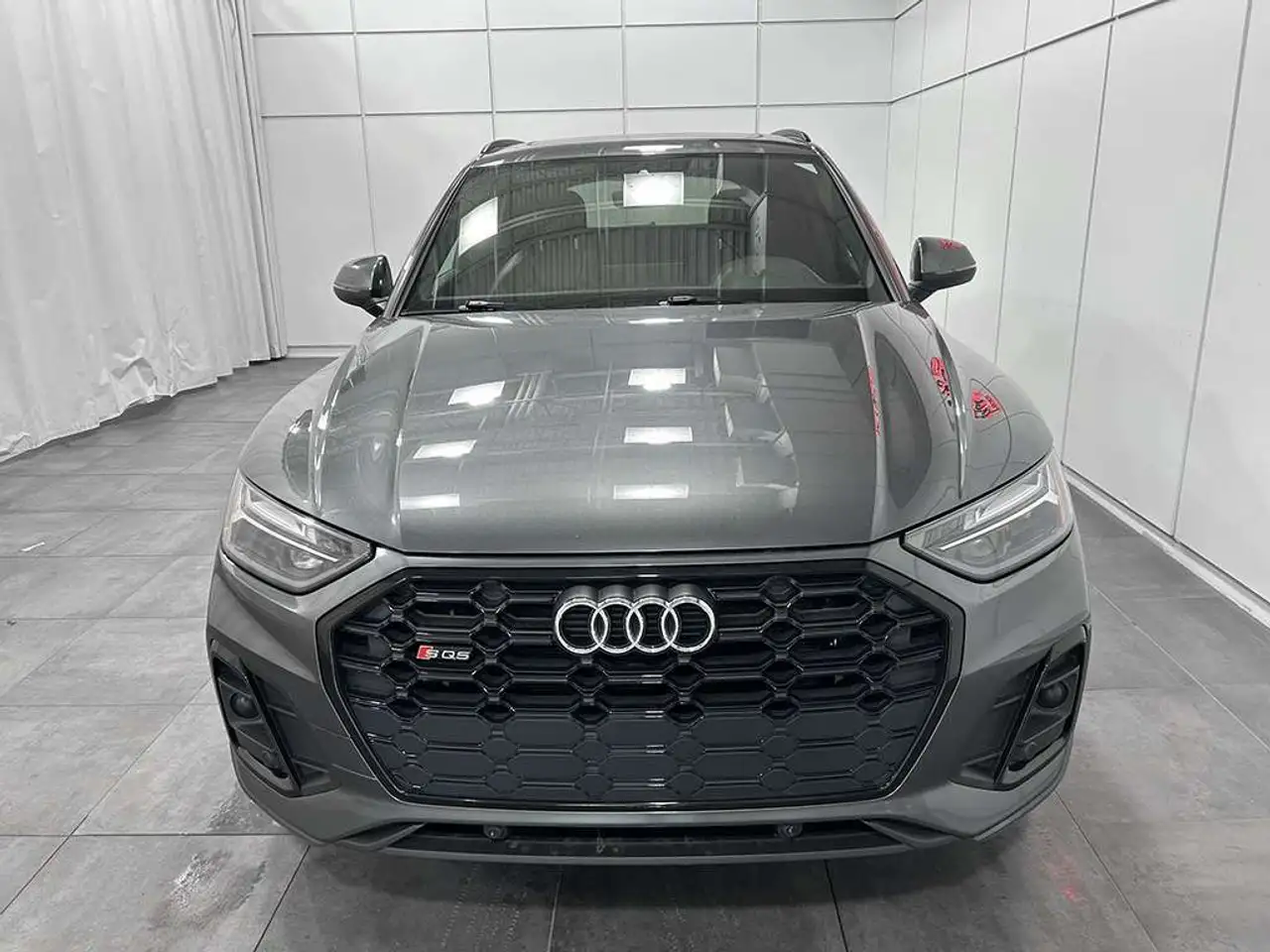 Audi SQ5 снимка Audi SQ5
