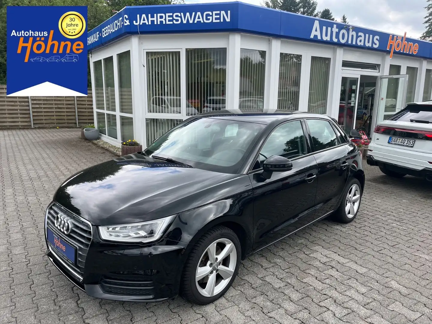 Audi A1 1.4 TFSI Sportback design S-tronic-Xenon-Navi Noir - 1