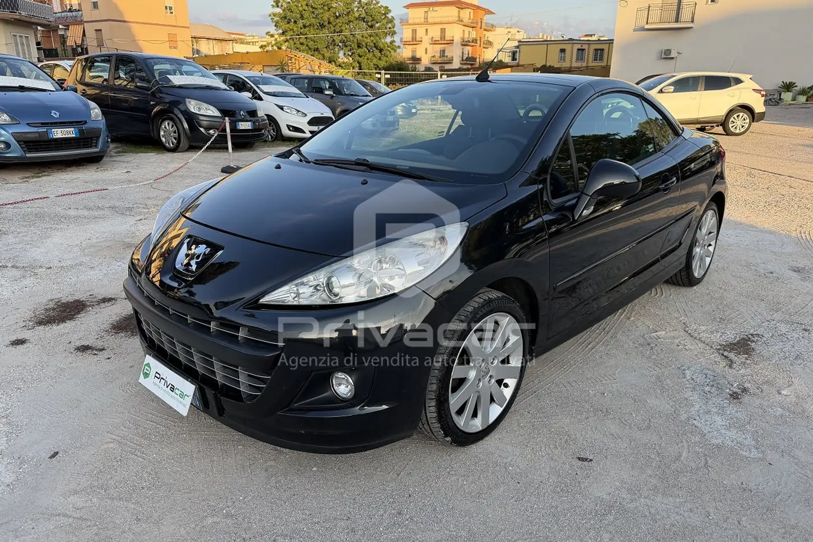 Peugeot 207 1.6 HDi 110CV CC Féline Nero - 1