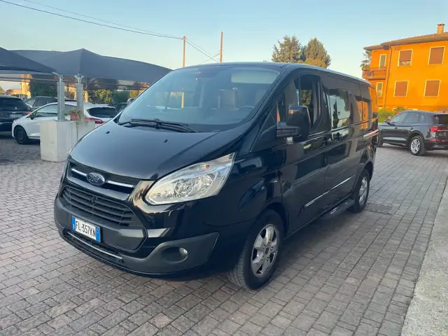 Ford Tourneo Custom Tourneo Custom 310 2.0 TDCi 170CV PC Titanium