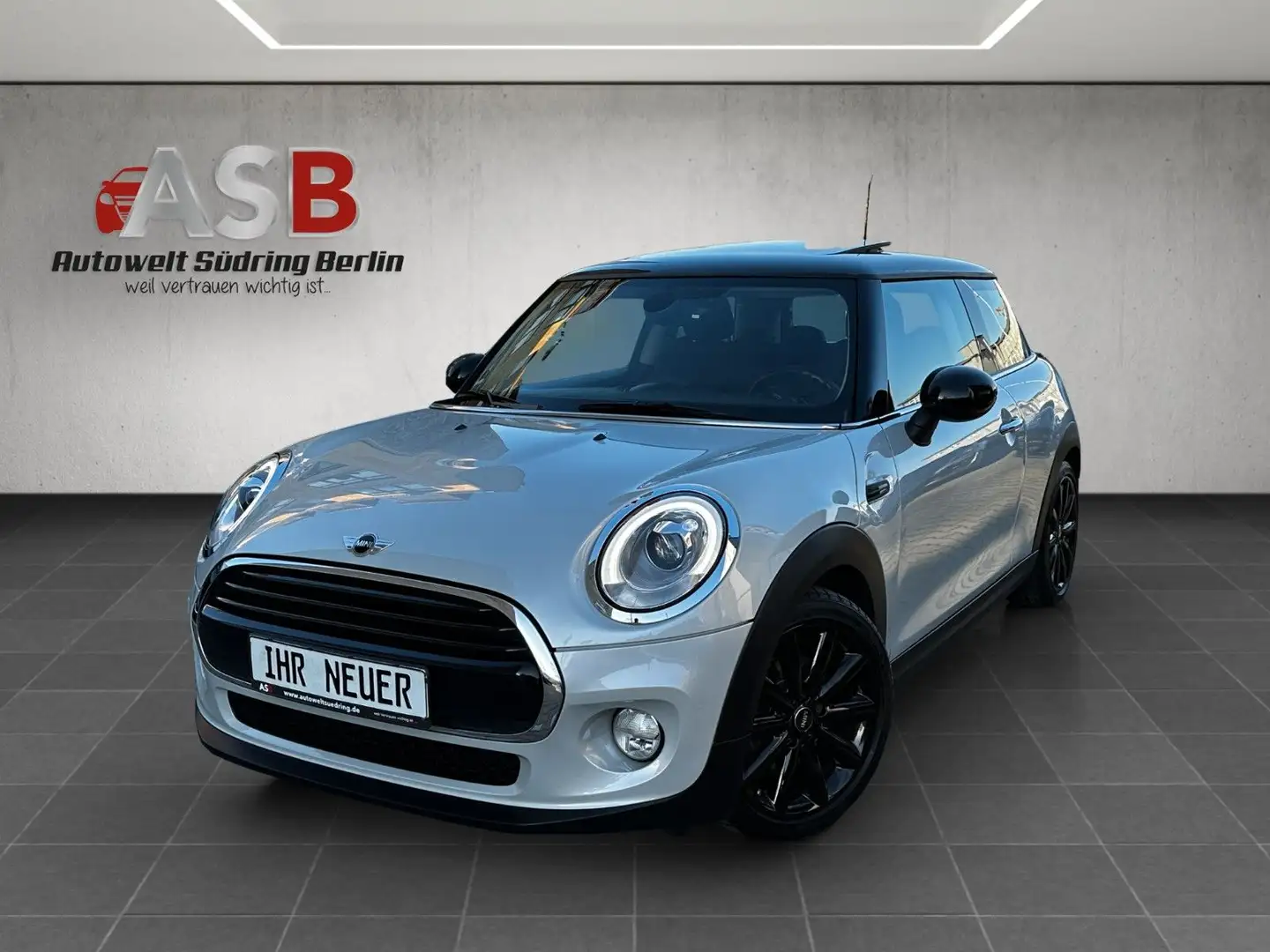 MINI Cooper Automatik*LED*Navi*Panorama*erst 65.000km Silber - 1