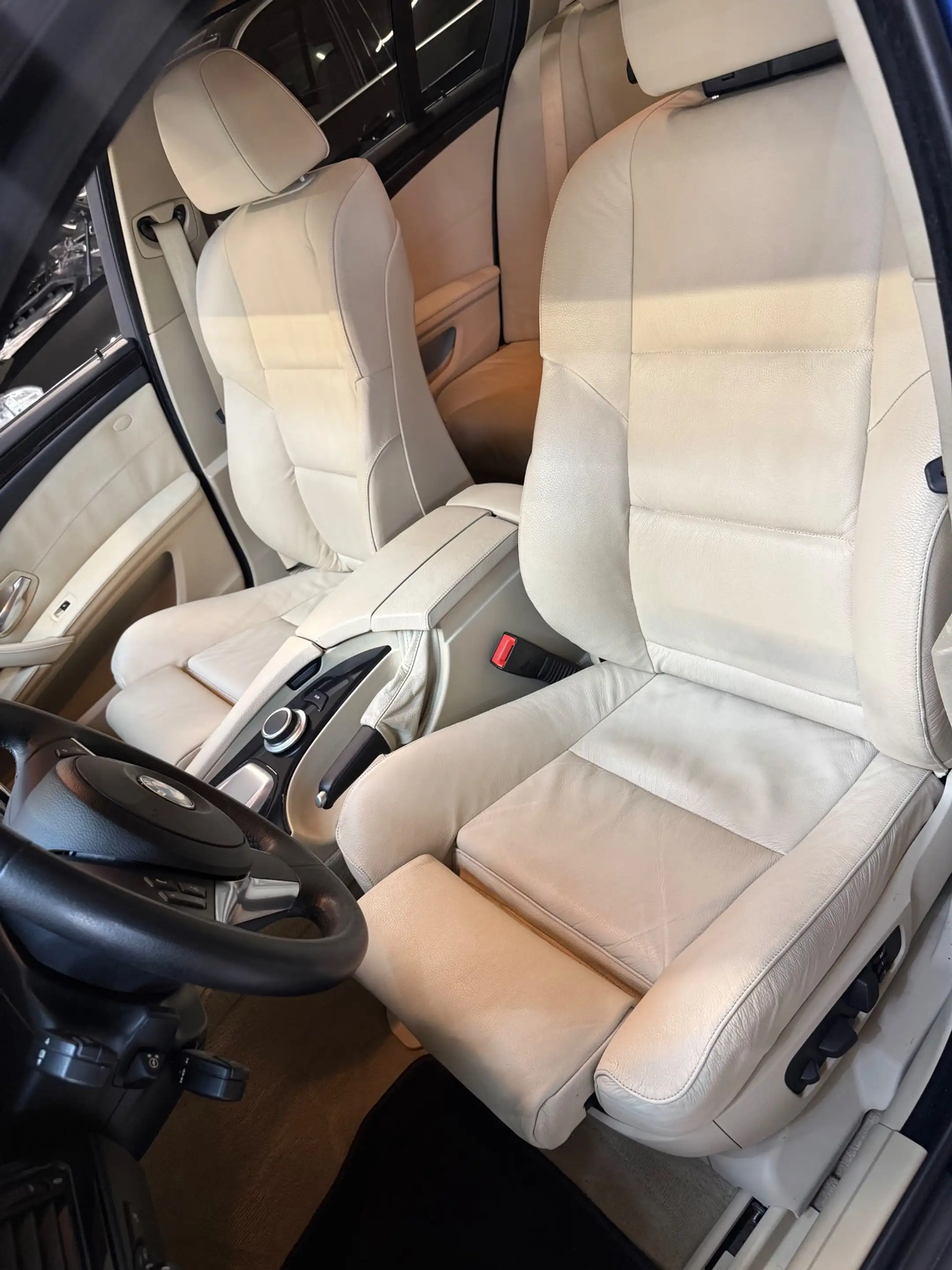 BMW 525 5-serie 525i - Blijvend Youngtimer — photo 17