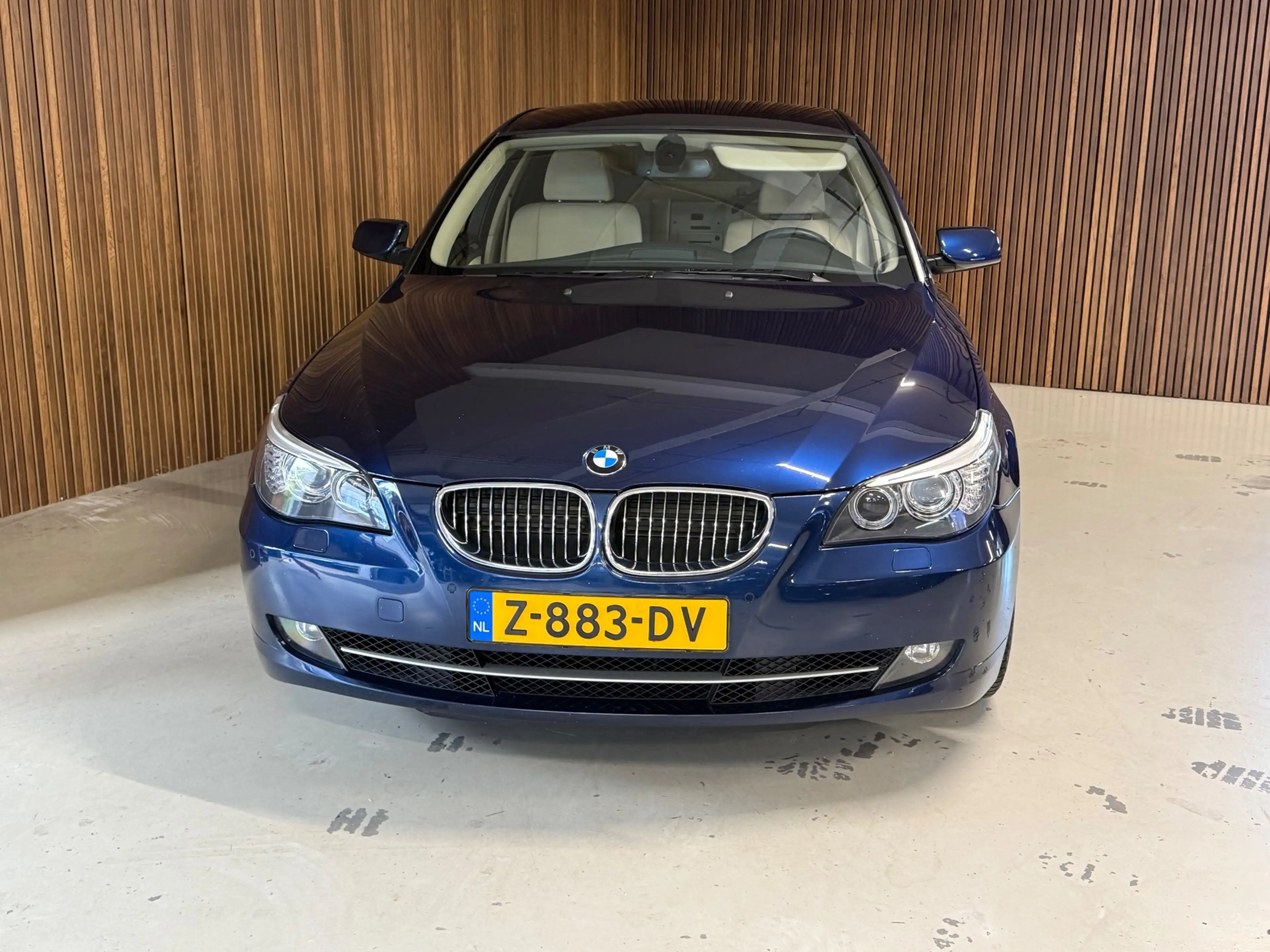BMW 525 5-serie 525i - Blijvend Youngtimer — photo 3