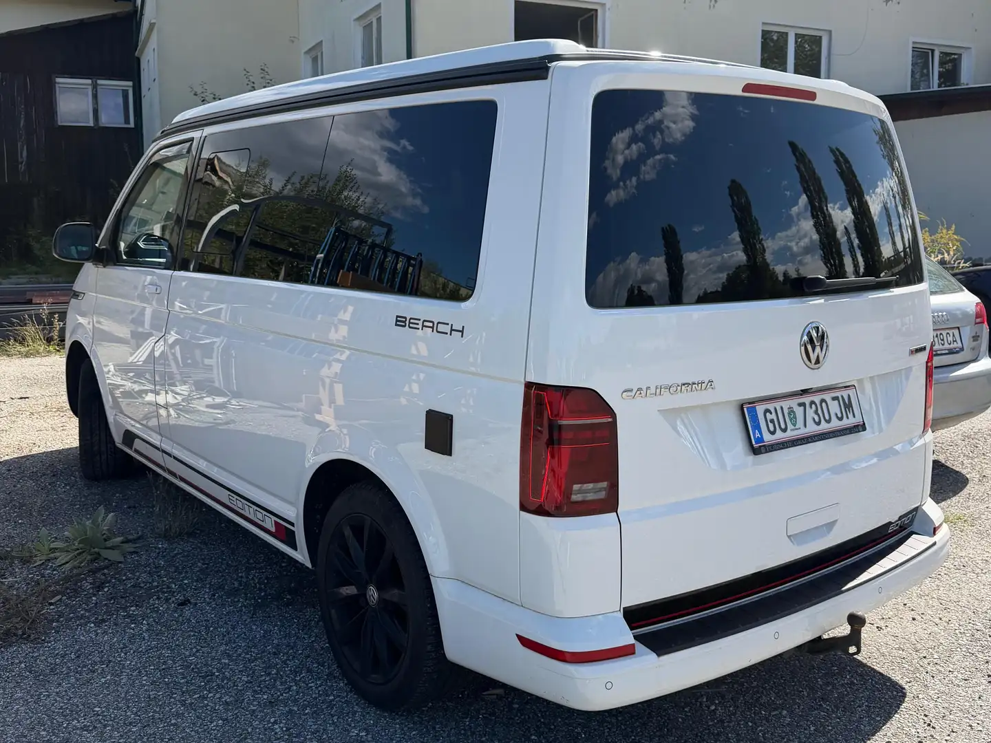 Volkswagen T6 California California Beach 2,0 TDI 4Motion DSG Beach Weiß - 2