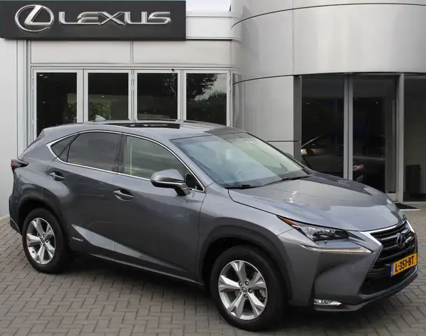 Lexus NX 300h AWD Executive Line PANODAK AD-CRUISE STOELVENTILAT