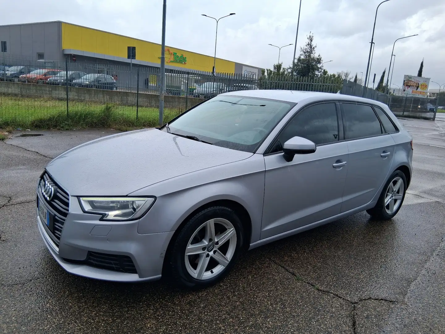 Audi A3 2.0 tdi Ambiente s-tronic - 2