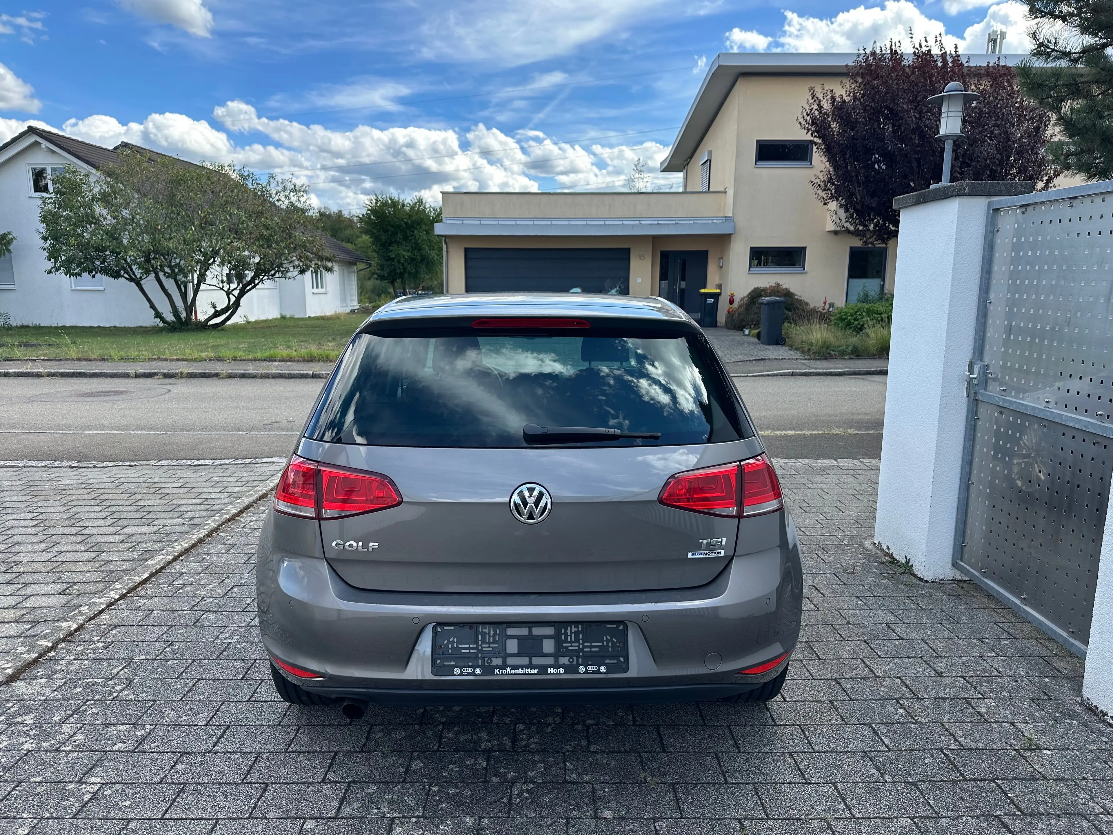 Volkswagen Golf Cup BMT -AUTOMATIK-PARKPILOT-KLIMAAUTOMATIK-PDC-SHZ- — photo 4